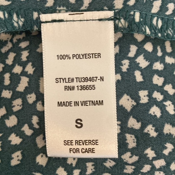 West Kei Women’s 3/4 Length Green Shirt, Small - Picture 5 of 6